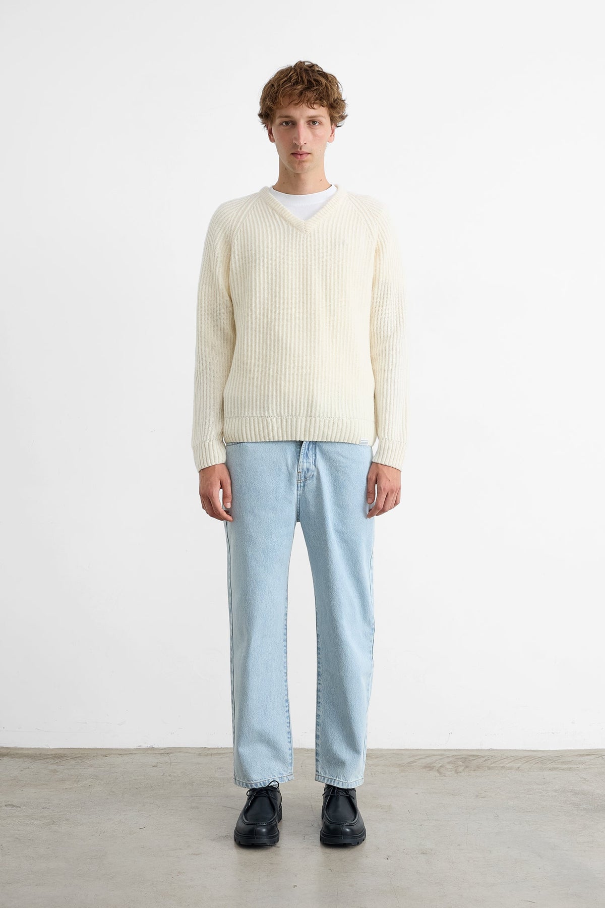 Pull Neil Off White