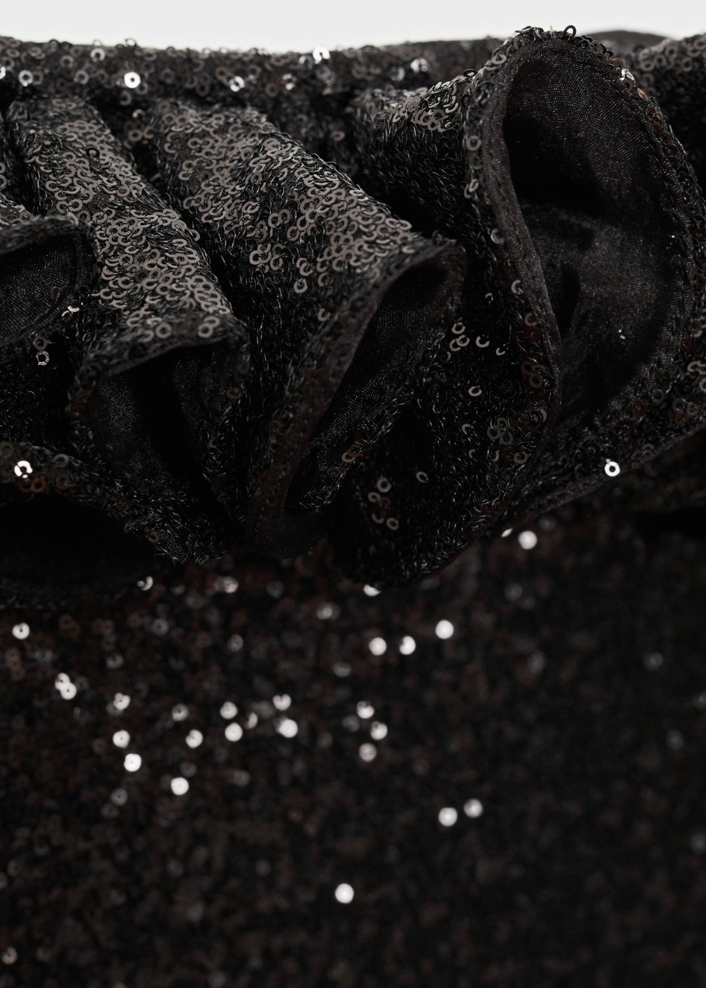 Robe Volant Ornement Paillettes