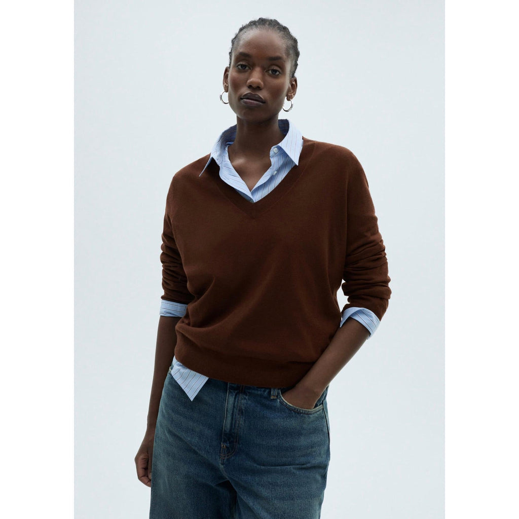 V-Neck Knitted Sweater - Chocolate