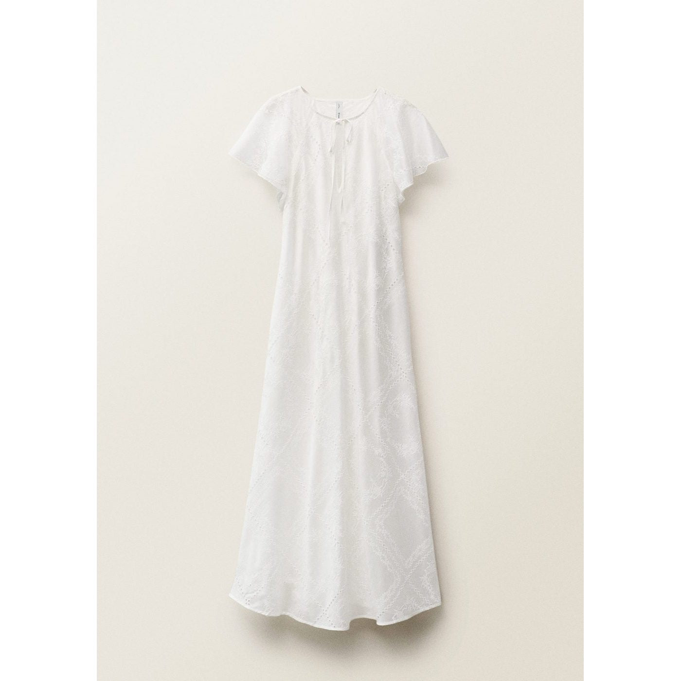 Robe Brodée Détails Ajourés