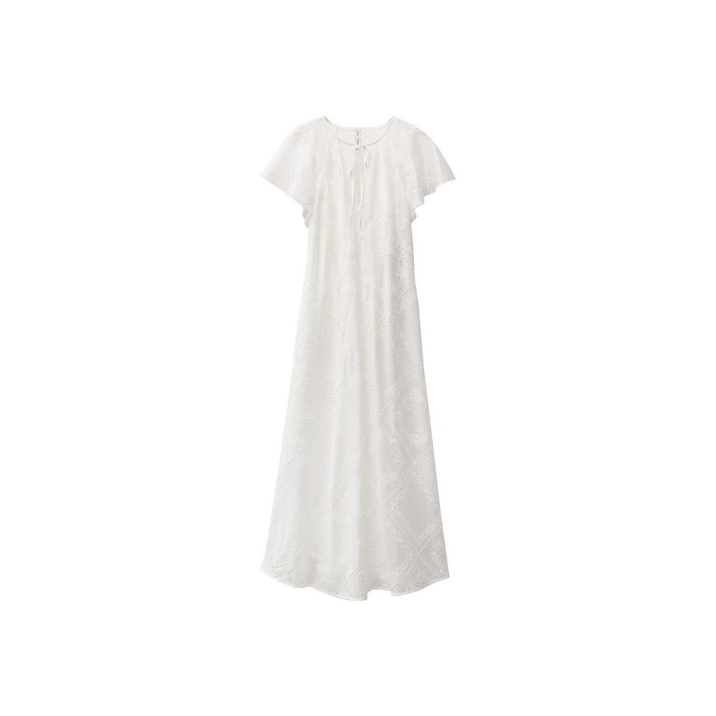 Robe Brodée Détails Ajourés