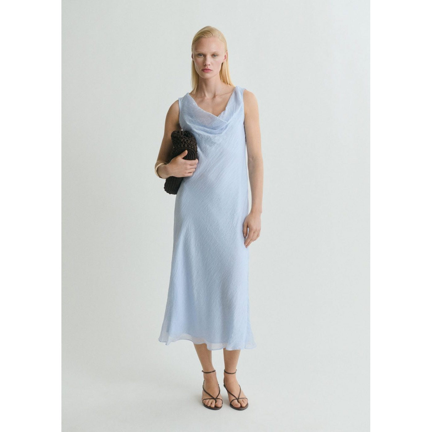 Robe Midi Encolure Drapée
