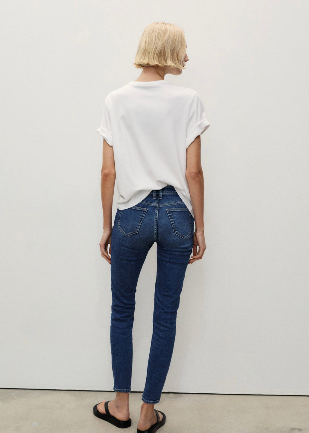 Skinny Jeans with Regular Waist