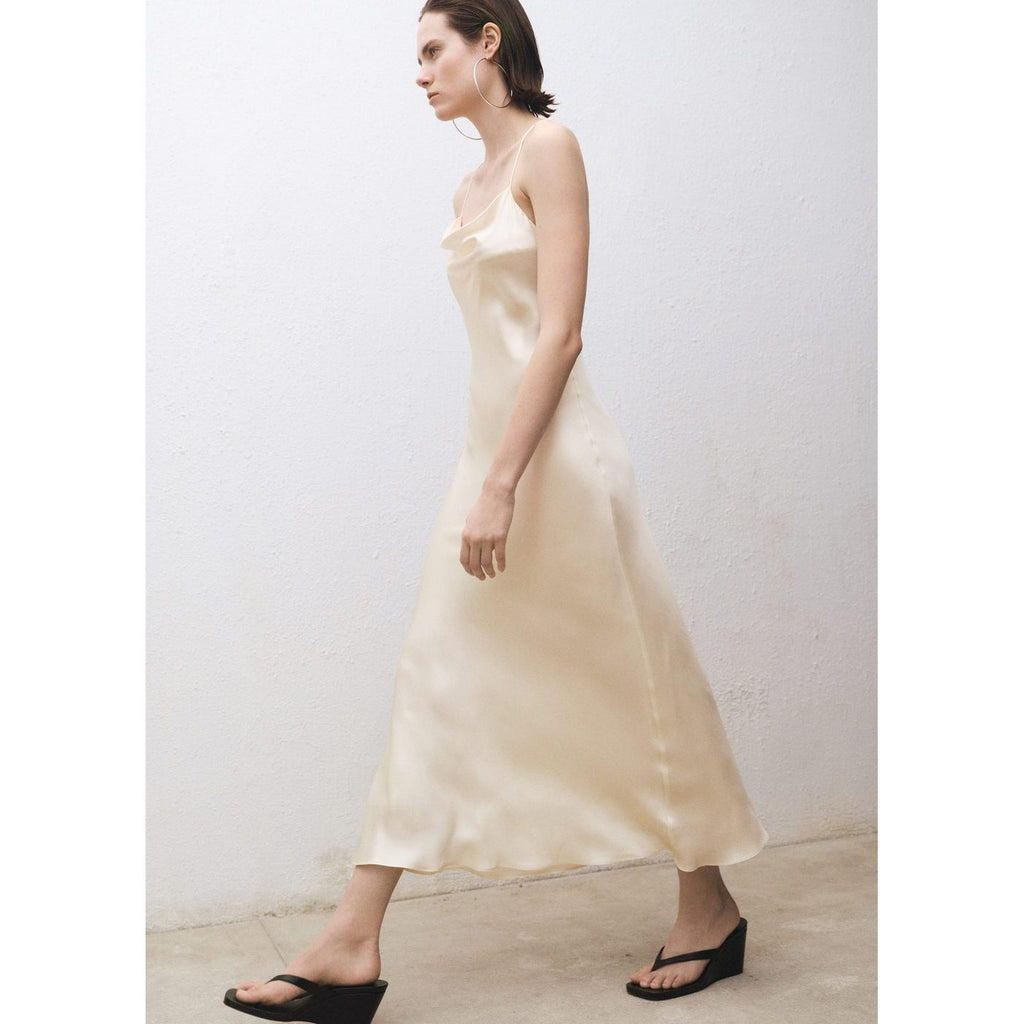 Robe Soie Encolure Drapée