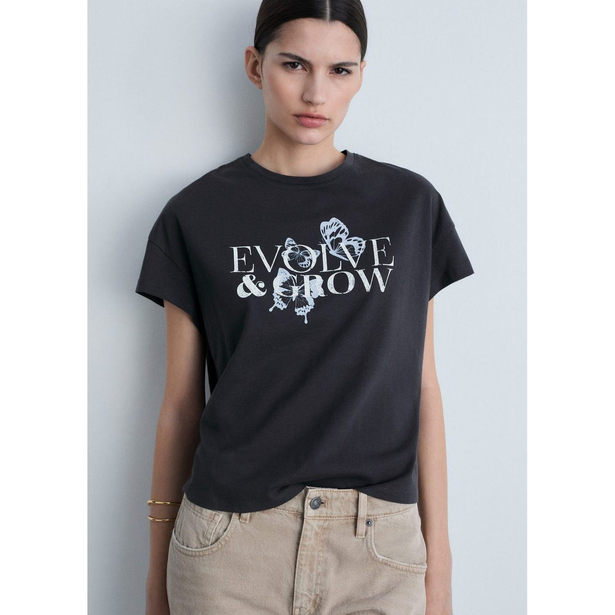 mango-woman-87015746-95
