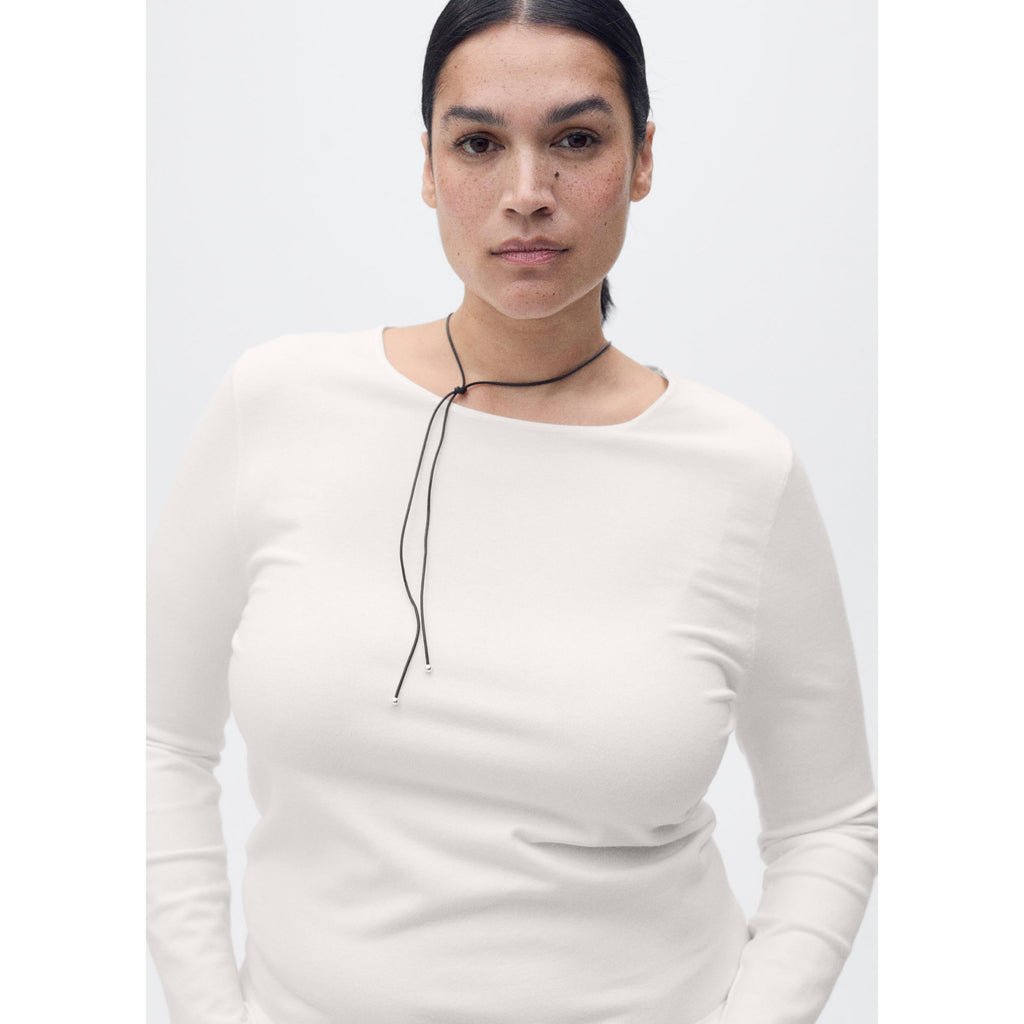Fine Knit Fitted Sweater - Ecru