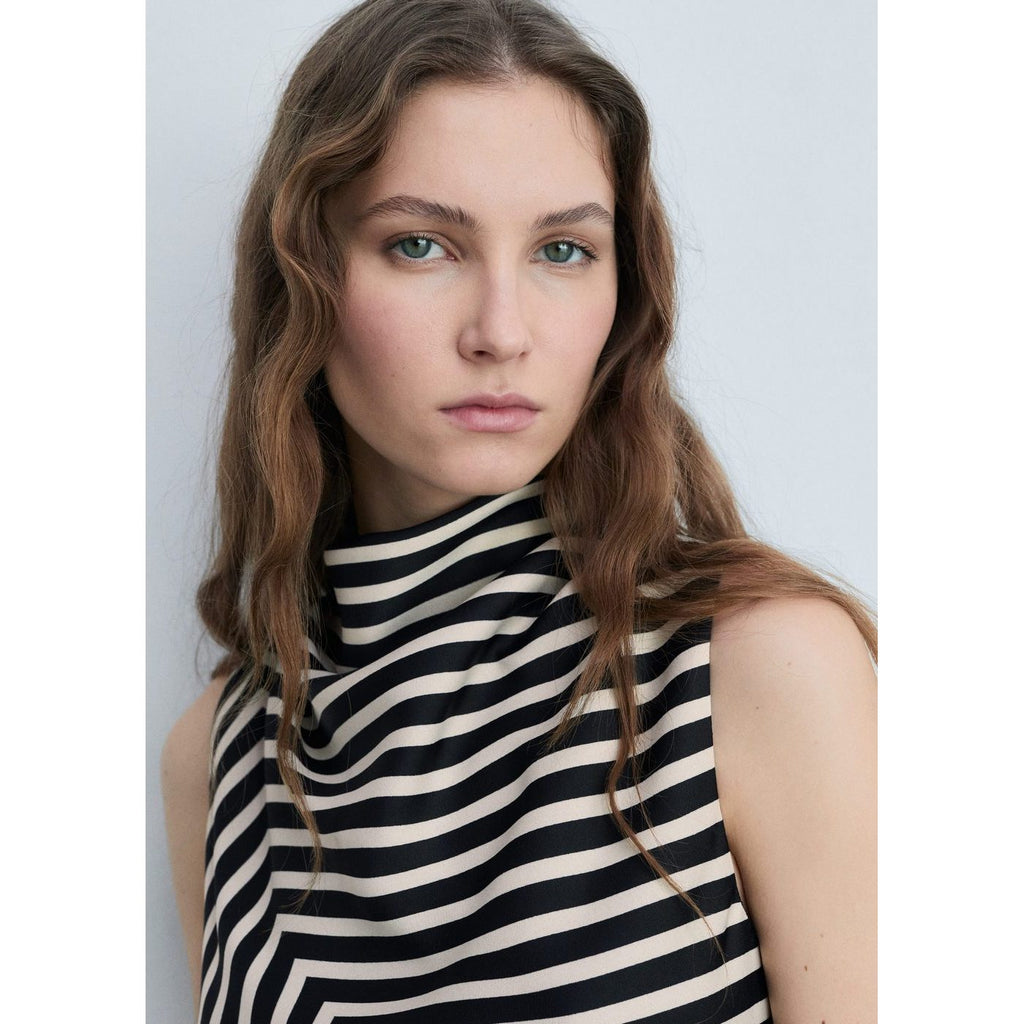 Robe Dunia - Black