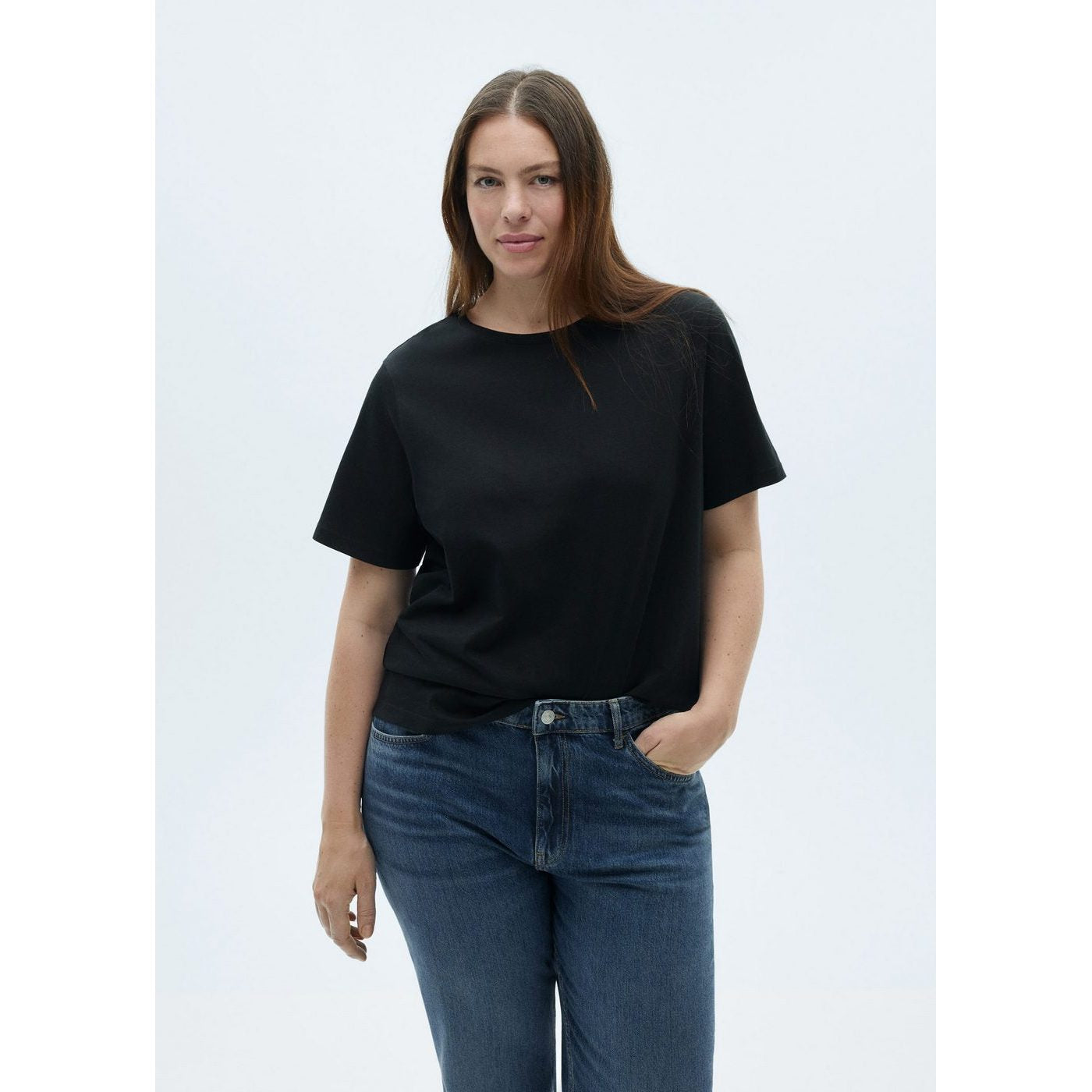 mango-woman-87040448-to