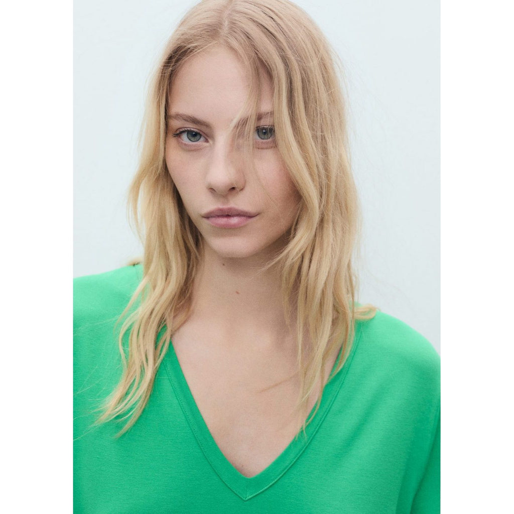 T-Shirt Col En V