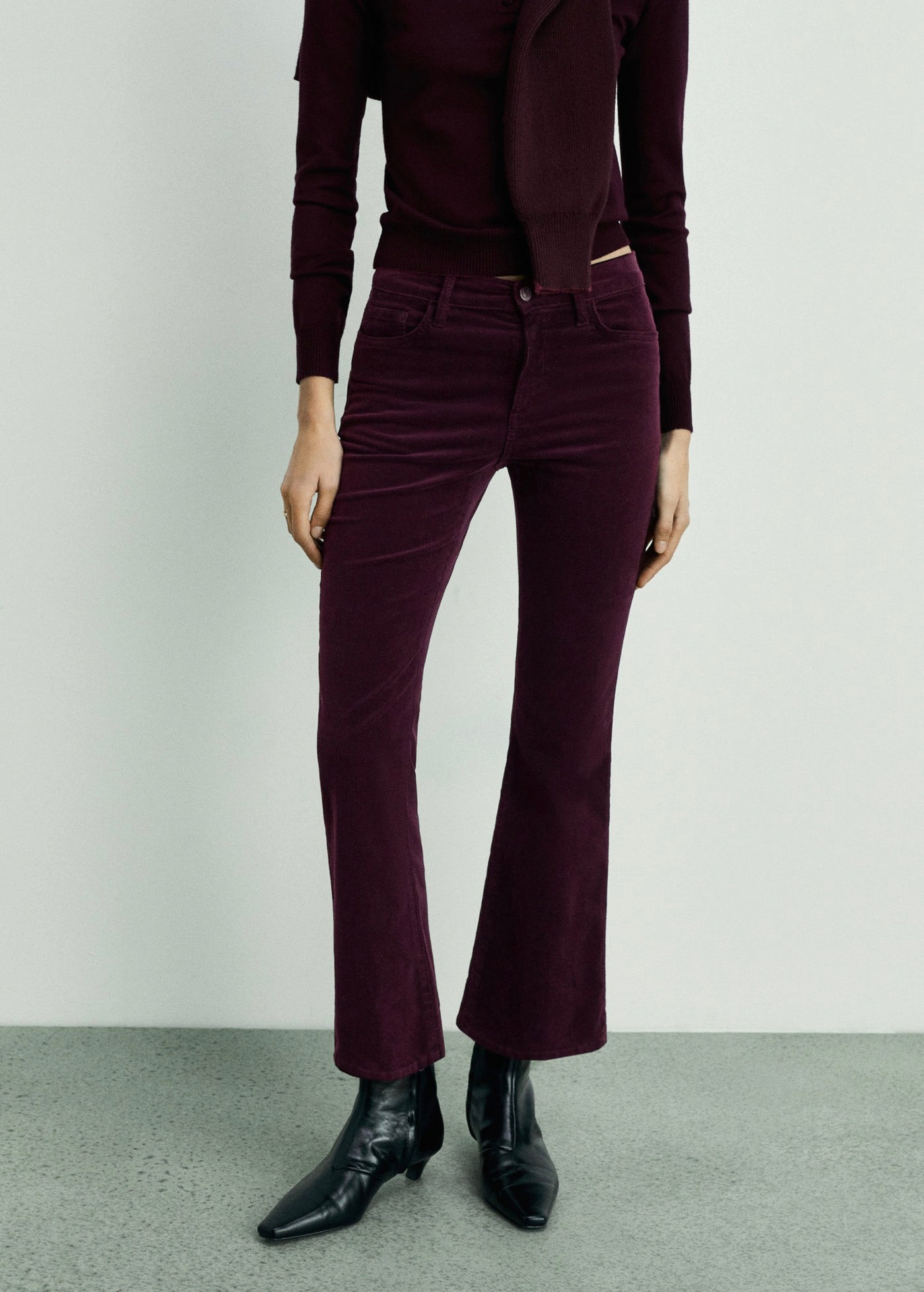 Sienna Cropped Flare Corduroy Jeans - Wine
