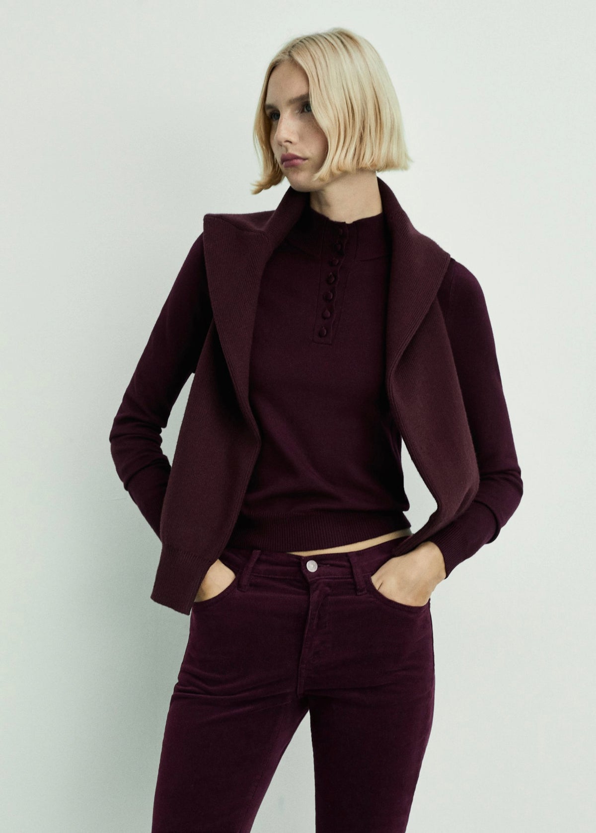 Sienna Cropped Flare Corduroy Jeans - Wine