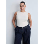 Wide-Leg Pleated Rinse-Wash Jeans