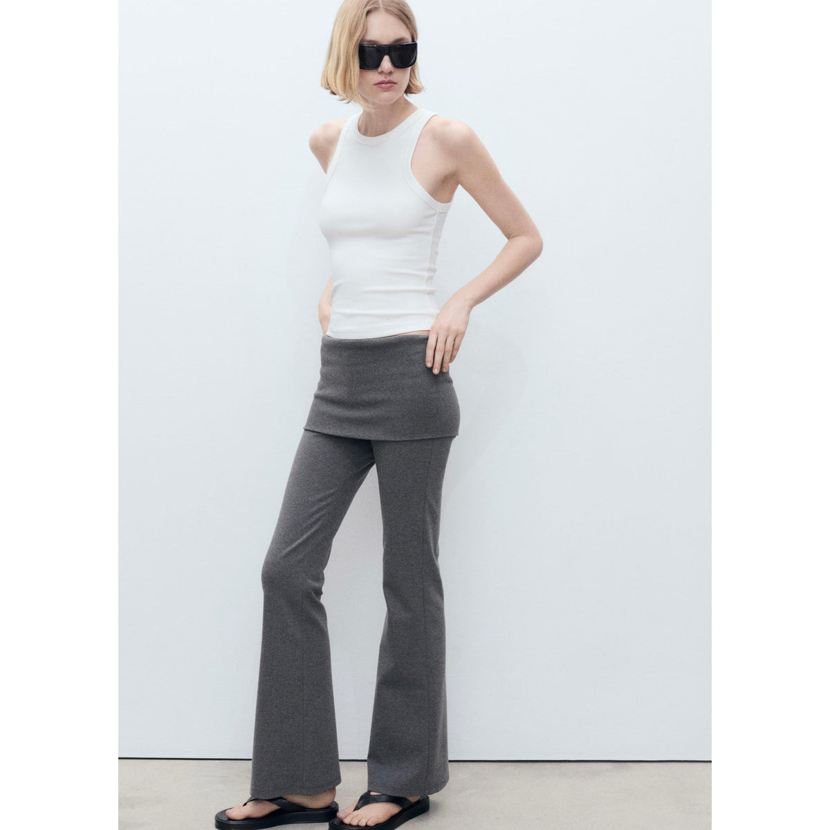 Turn-Up Waist Flared Trousers - Grey