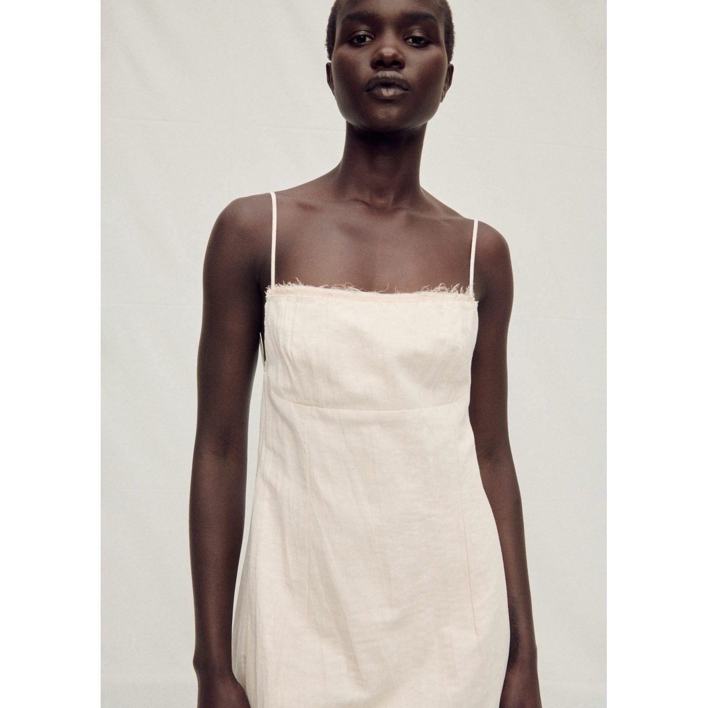 Robe Coton Décolleté Effiloché