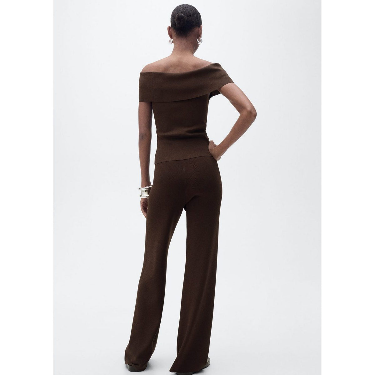 mango-woman-87067172-32