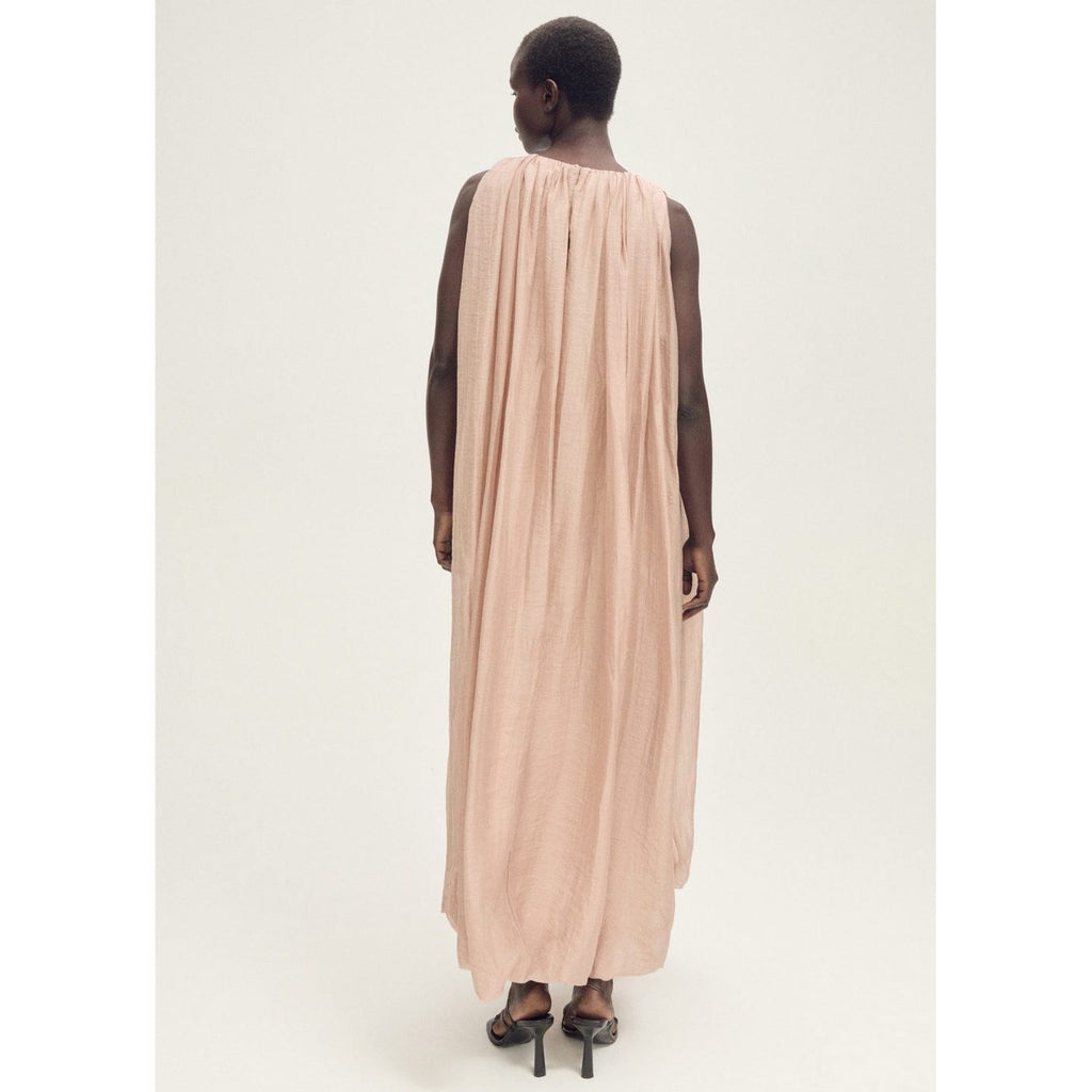 Robe Froncée Bas Bouffant