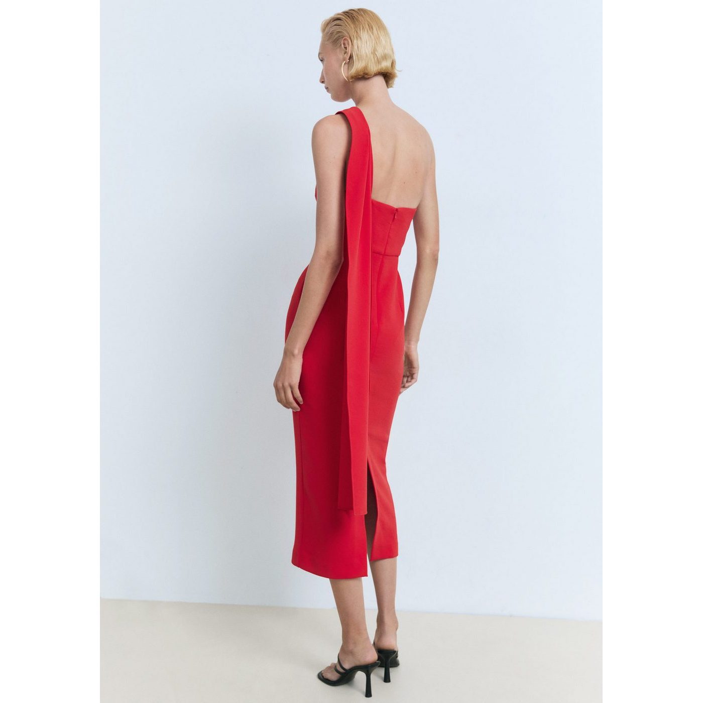 Robe Asymétrique Col
