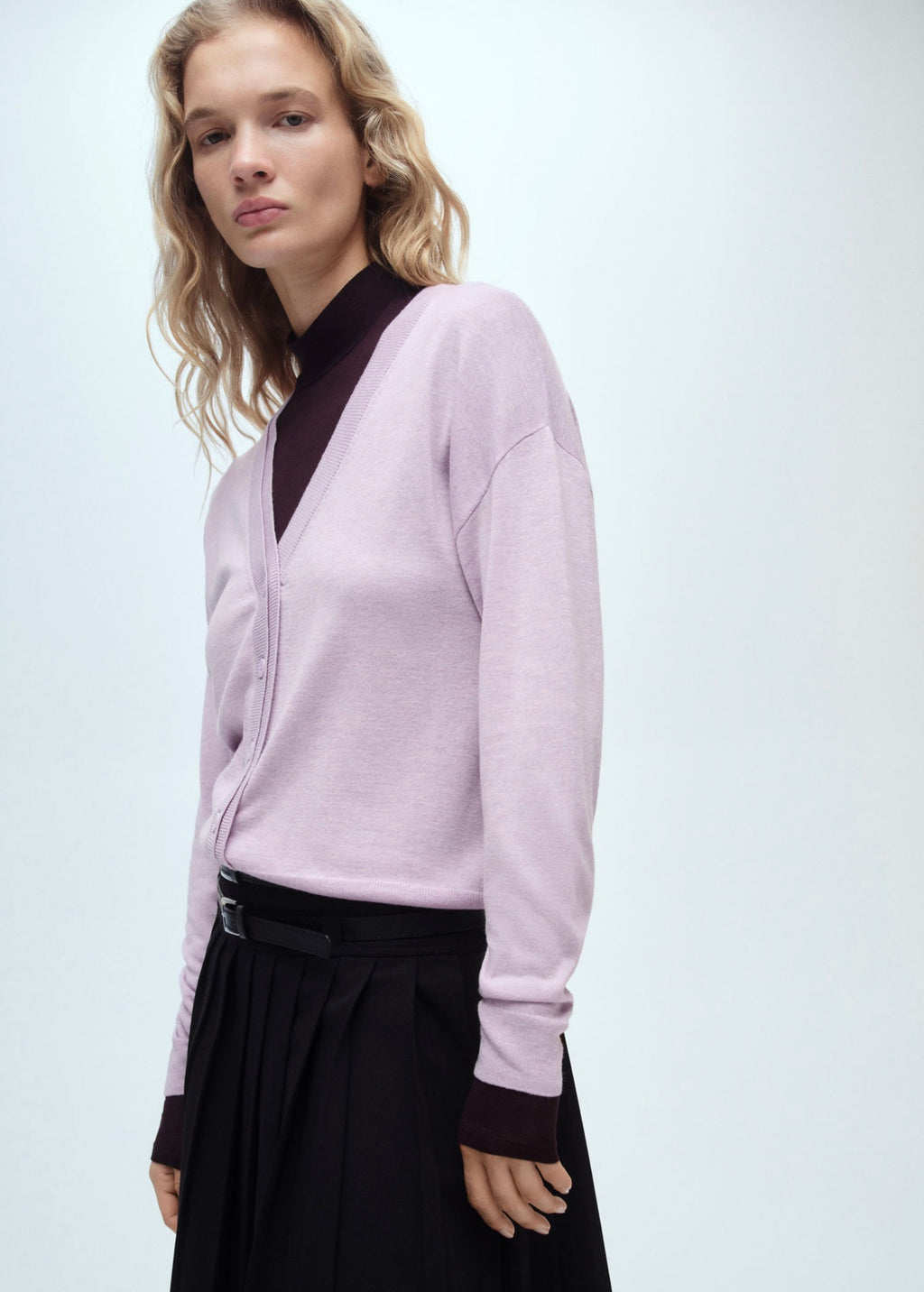 V-Neck Knit Cardigan - Light/Pastel Purple