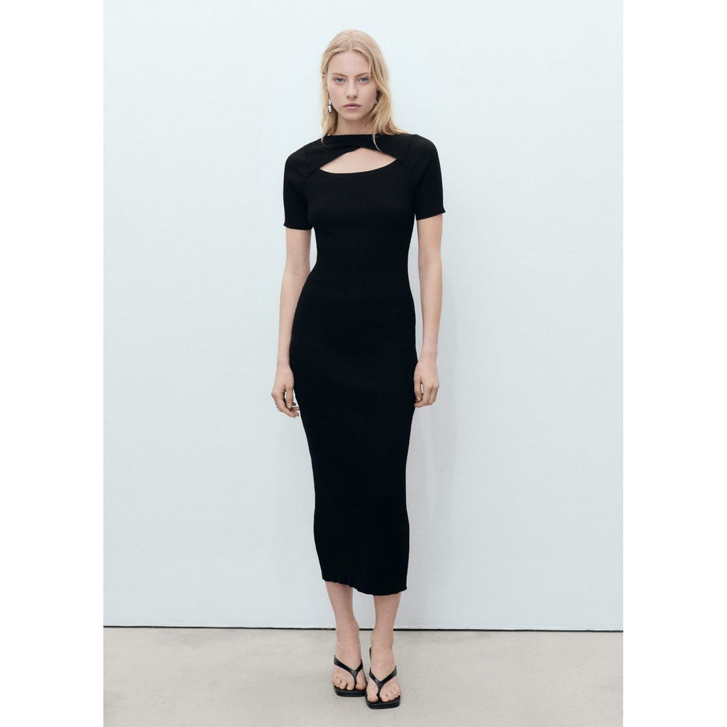 Robe Midi Côtelée Avec Ouverture Au Décolleté