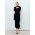 Robe Midi Côtelée Avec Ouverture Au Décolleté