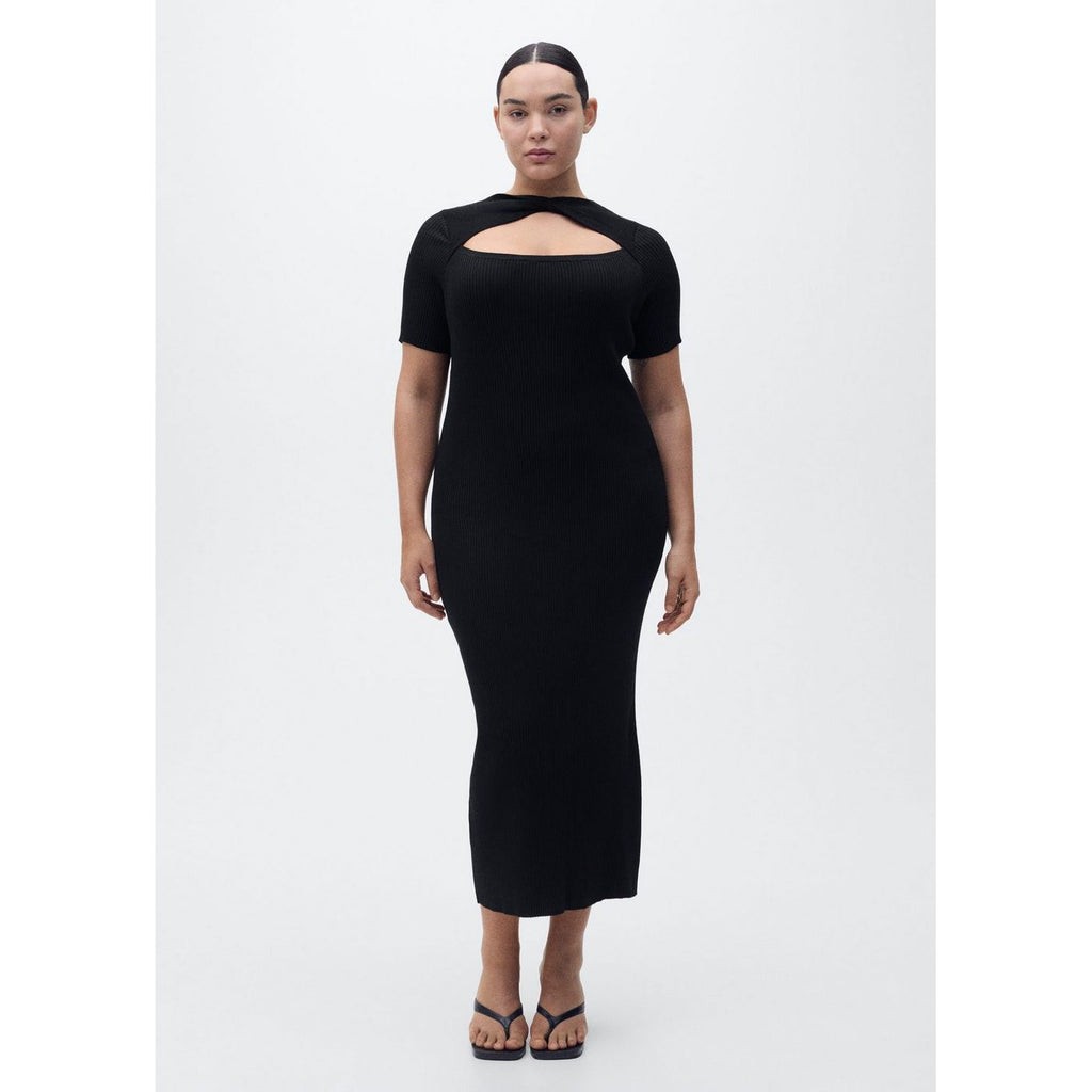 Robe Midi Côtelée Avec Ouverture Au Décolleté