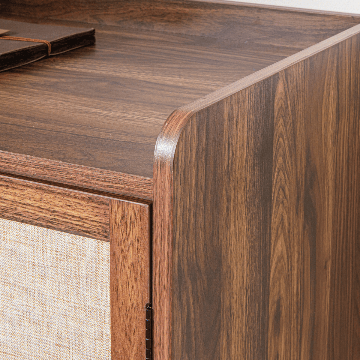 Jetson - Buffet 2 Portes - Tissu & Noyer