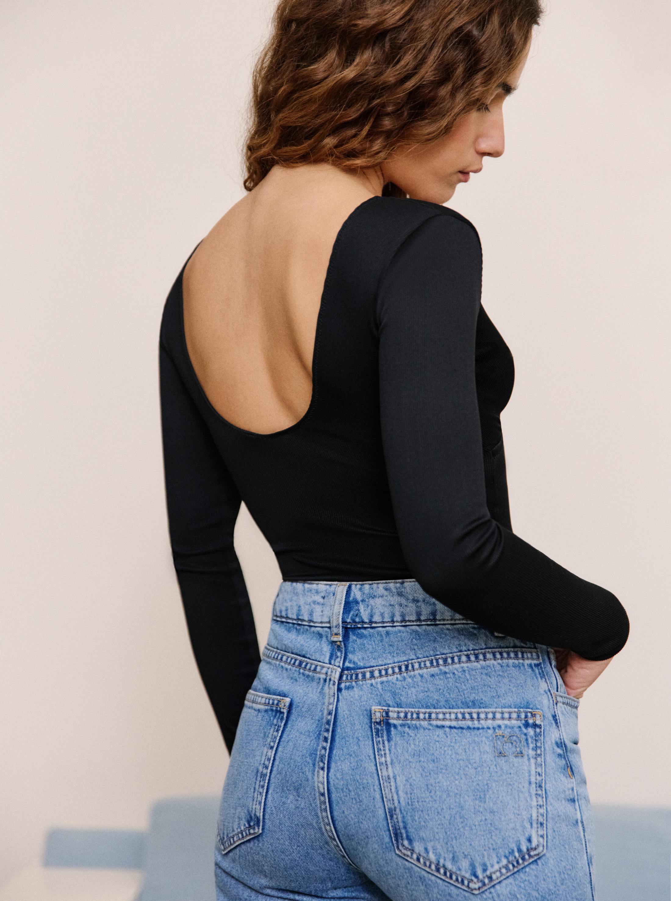 Body Hot Black