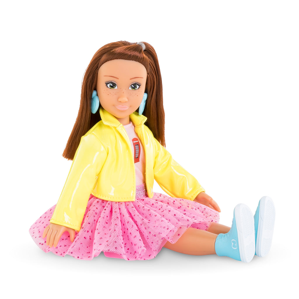 Corolle Girls Zoé Fashion Week London Doll Gift Set