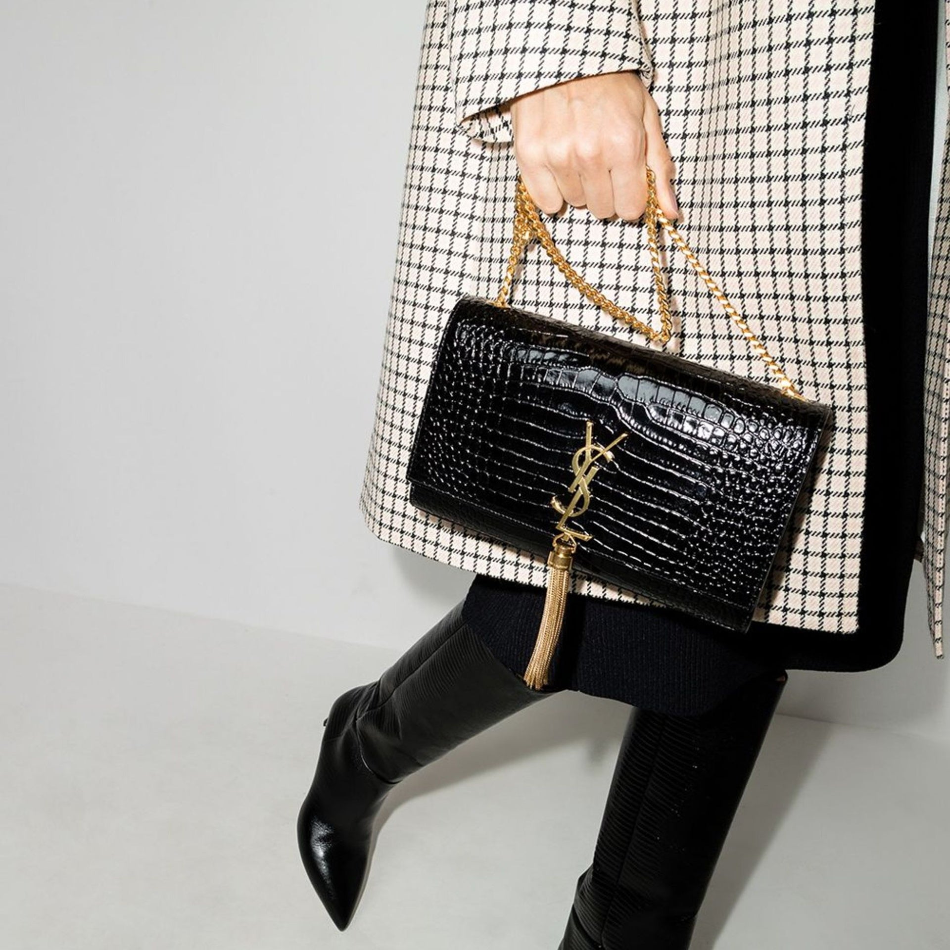 Saint Laurent - Sac Kate Medium Tassel Crocodile Embossed Leather - Femme - Black