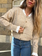 Cardigan Gabrielle taupe à col dentelle