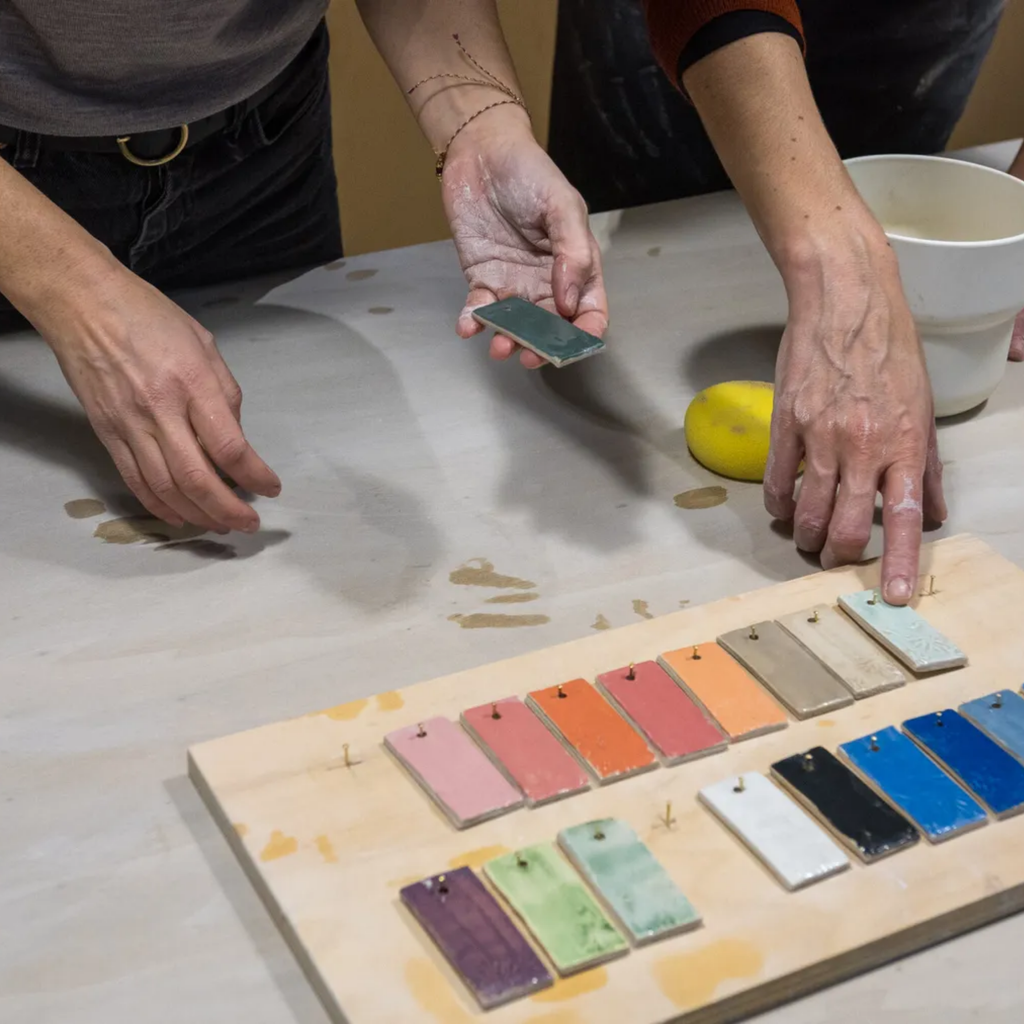Modella E Decora Il Tuo Pezzo In Ceramica - Parigi - 1 Posto