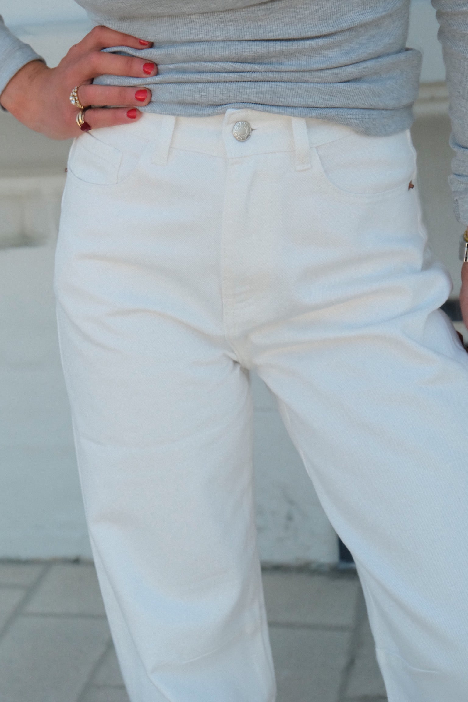 Balthazar White Balloon Jeans