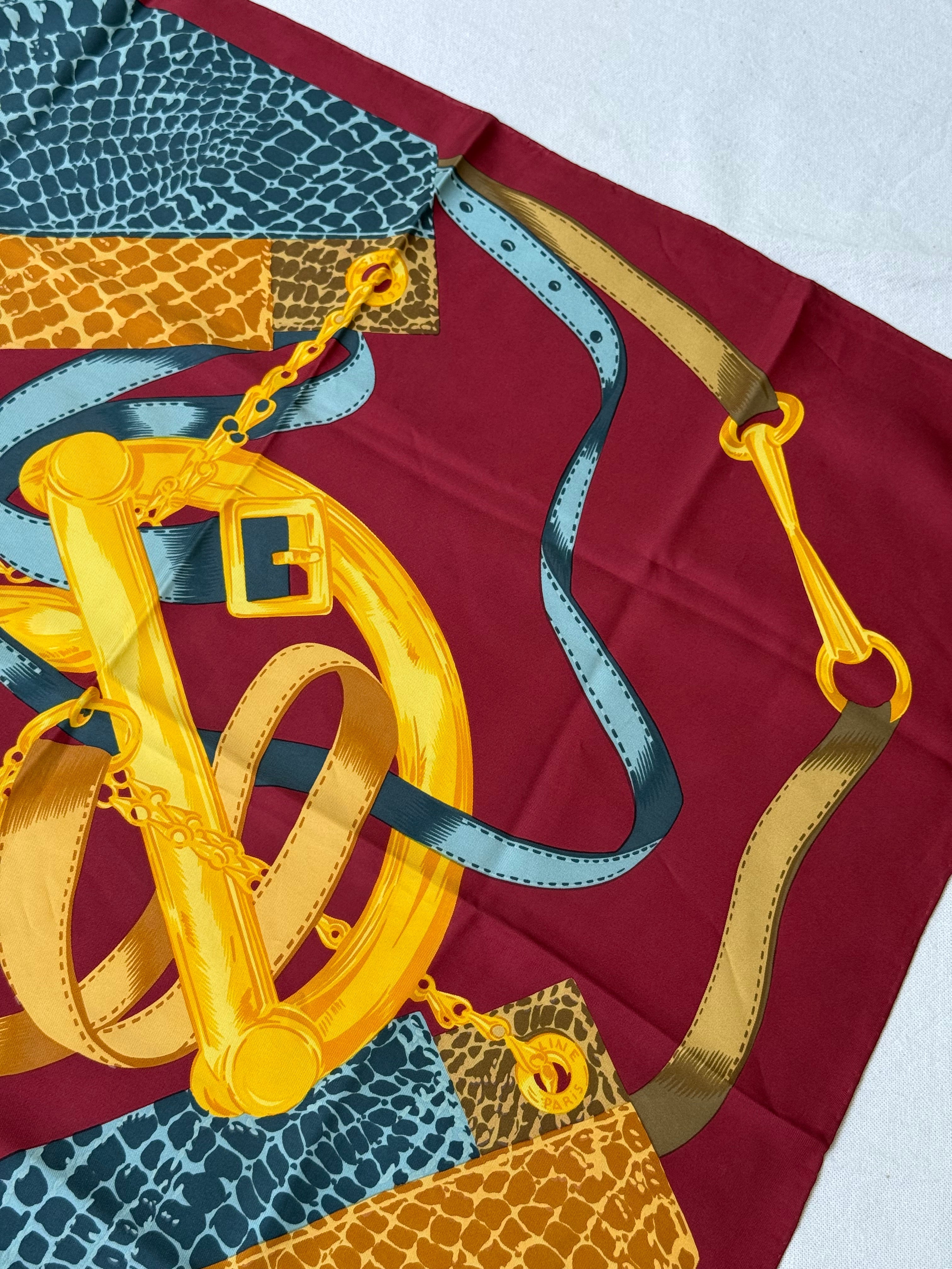 Pañuelo Céline – Modelo Estribos y Serpiente