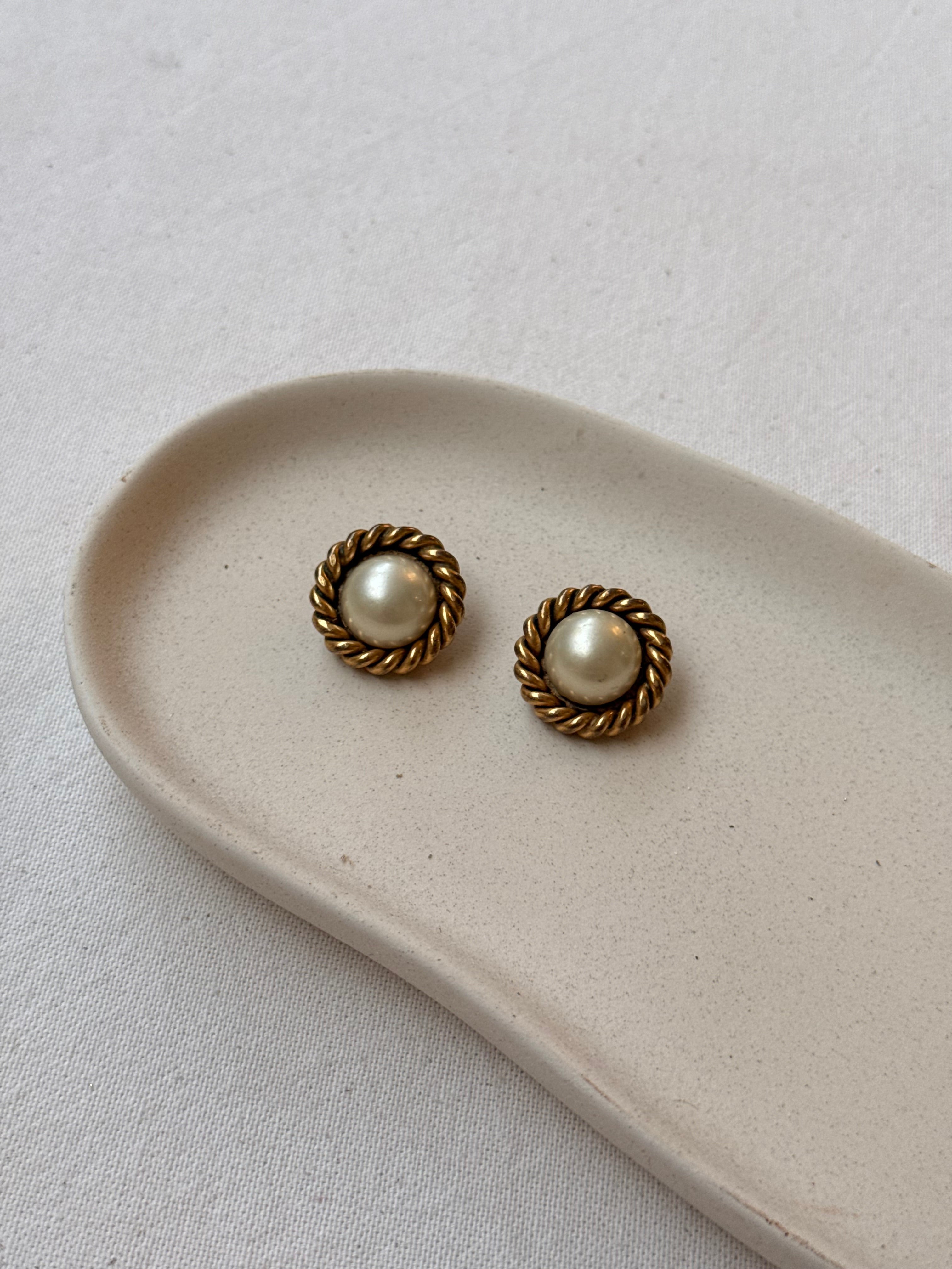 Boucles D’Oreilles Édouard Rambaud Vintage - Tressées Et Perles Fantaisie