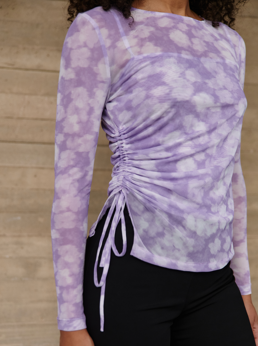 Top de malla lila