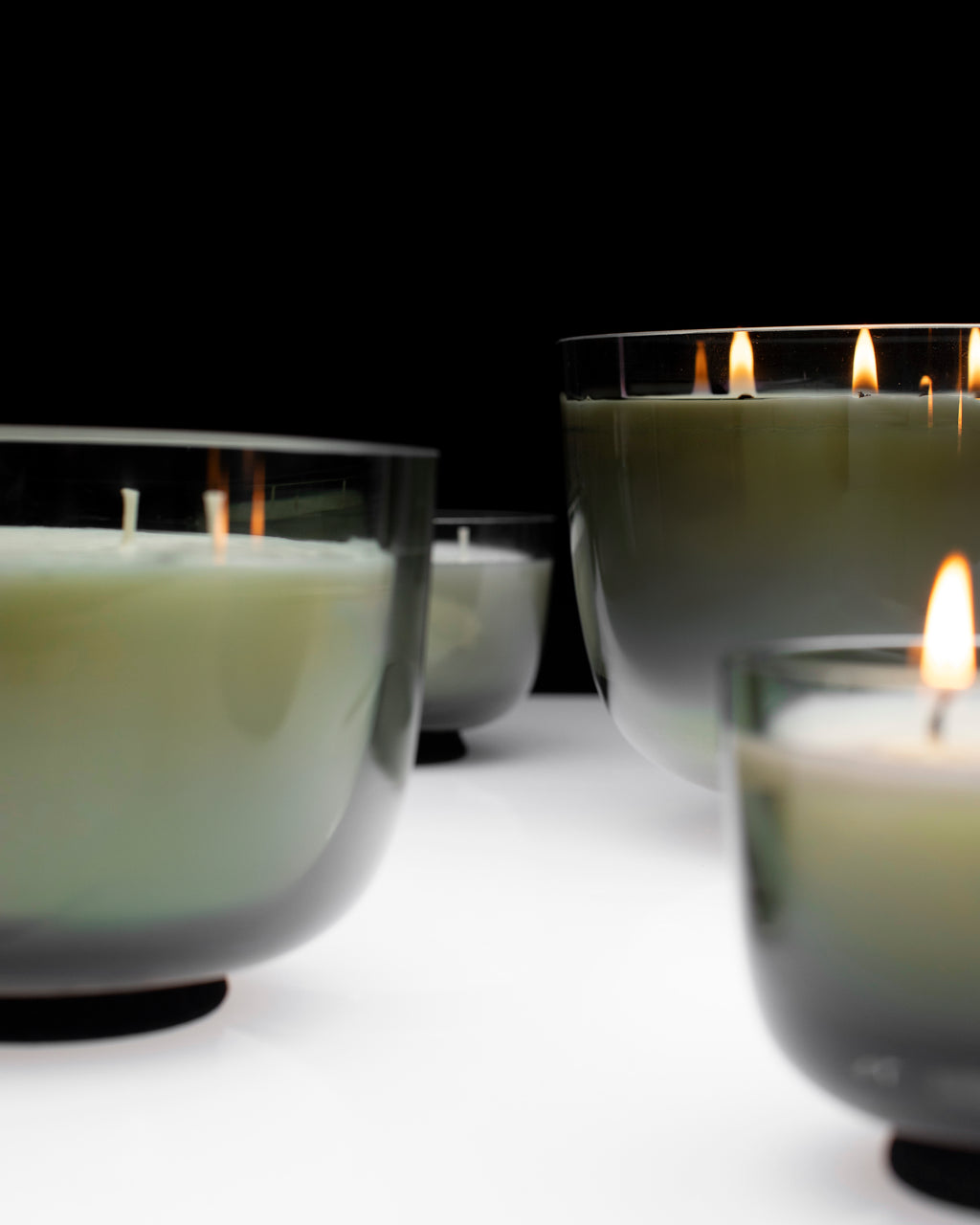 Candles Antwerp - Doftljus - L - Sojavax Och Paraffin - Rökgrå