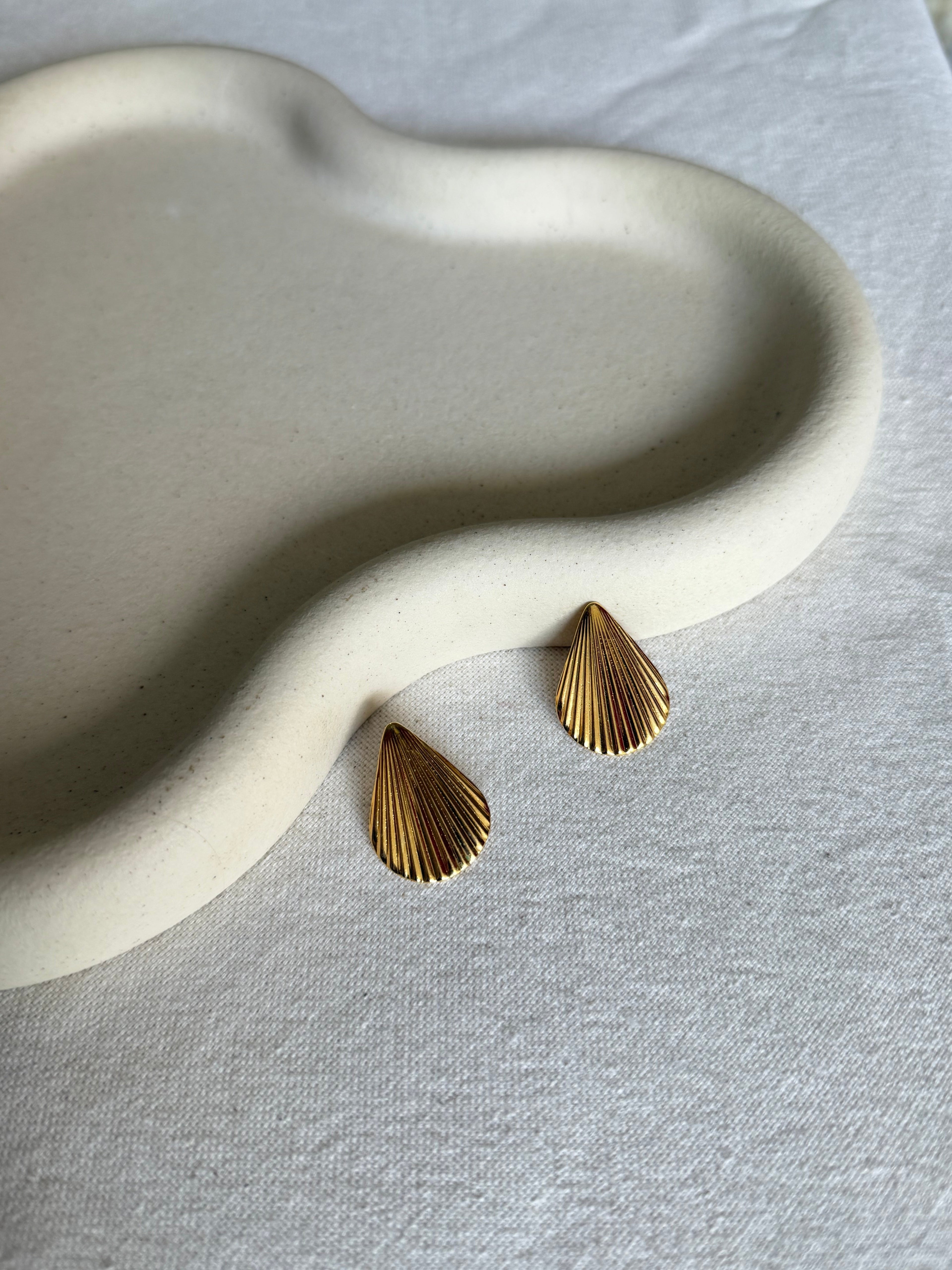Boucles D’Oreilles Vintage - Feuilles Dorées