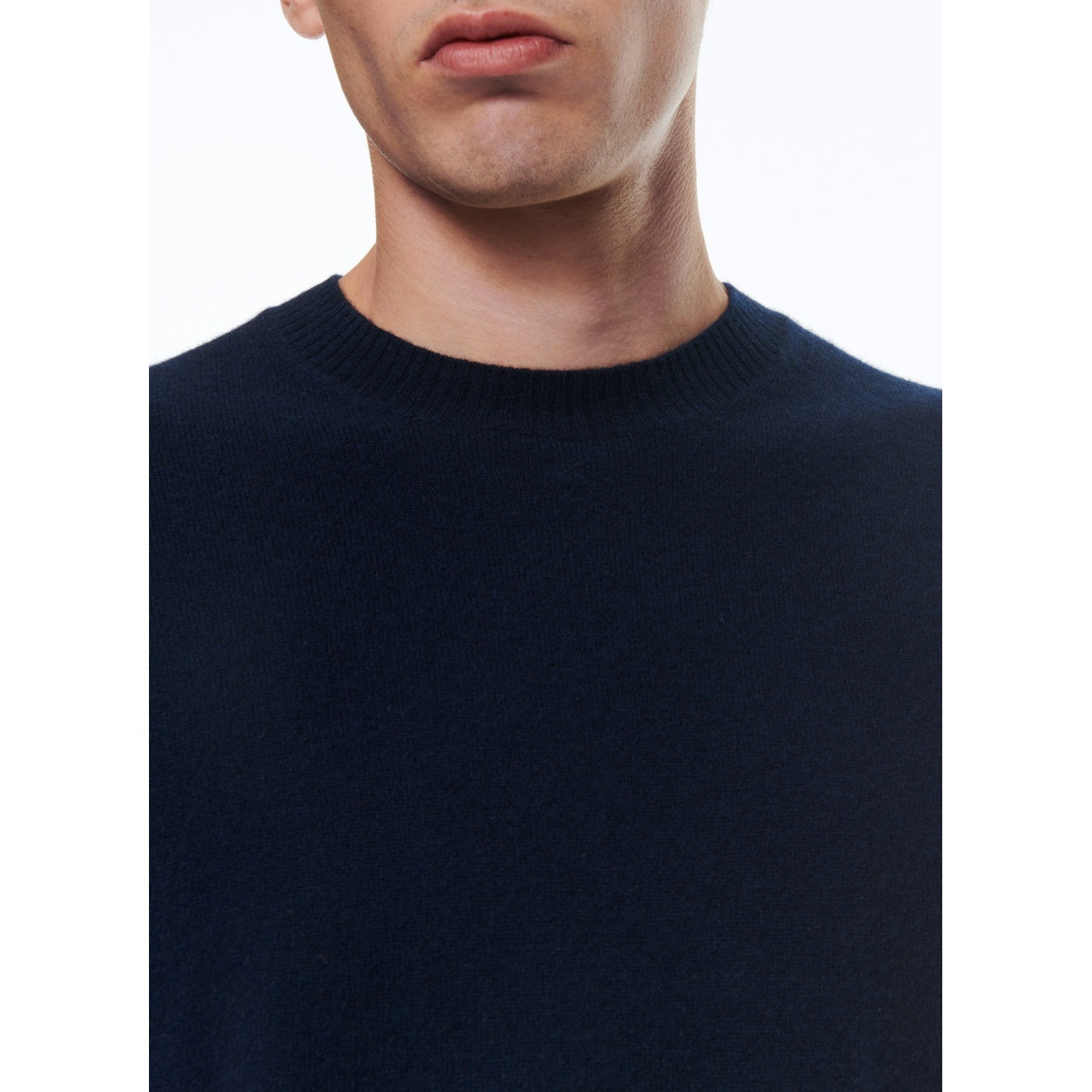Round Neck Cashmere Sweater - Blue