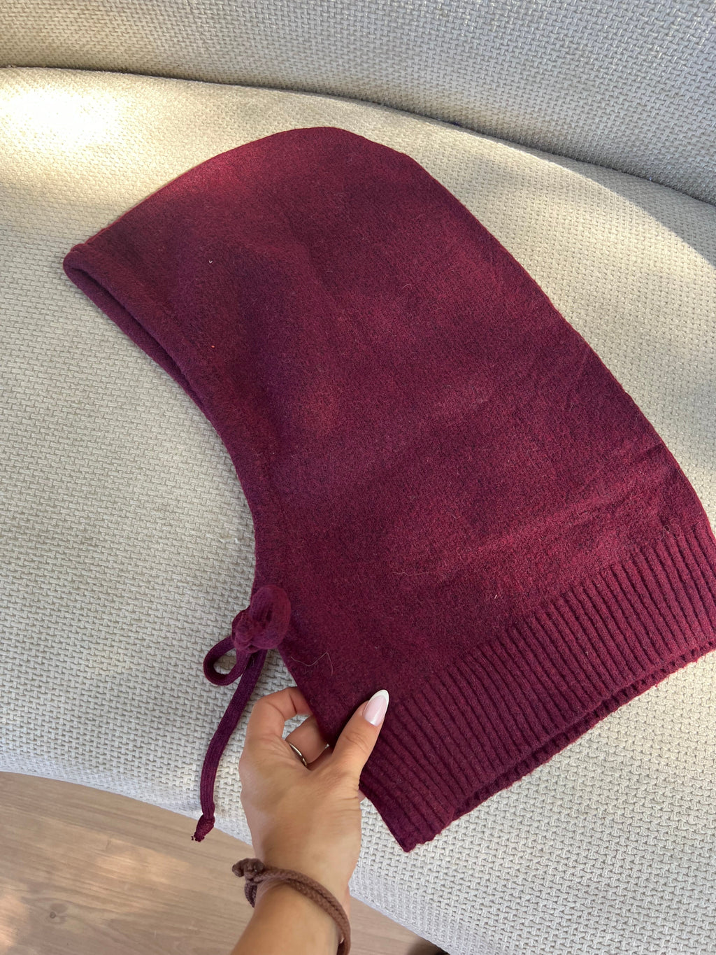 Cagoule En Laine Et Cachemire Bordeaux