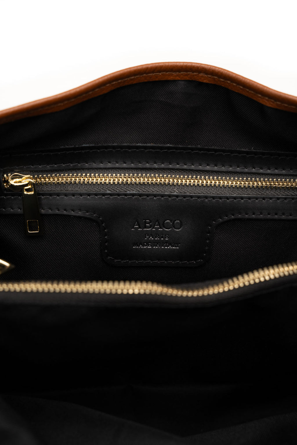 Lyn Handbag - Camel