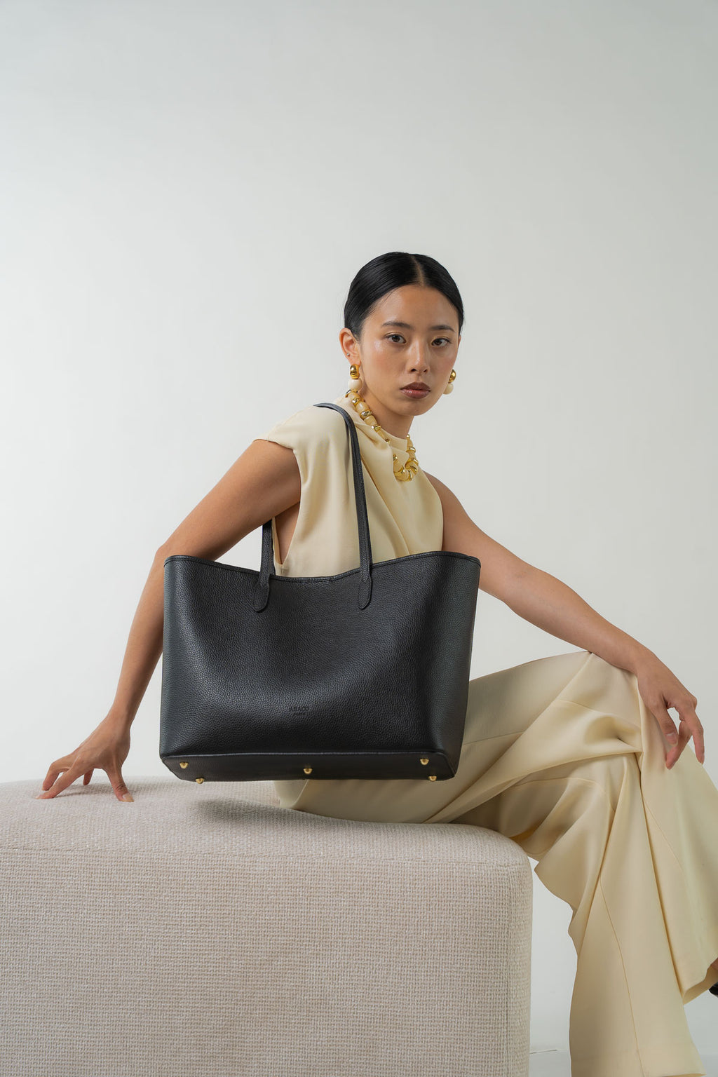 Sola Tote Bag - Black