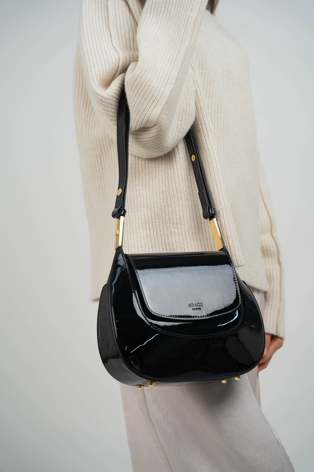 Wayne Shoulder Bag - Black
