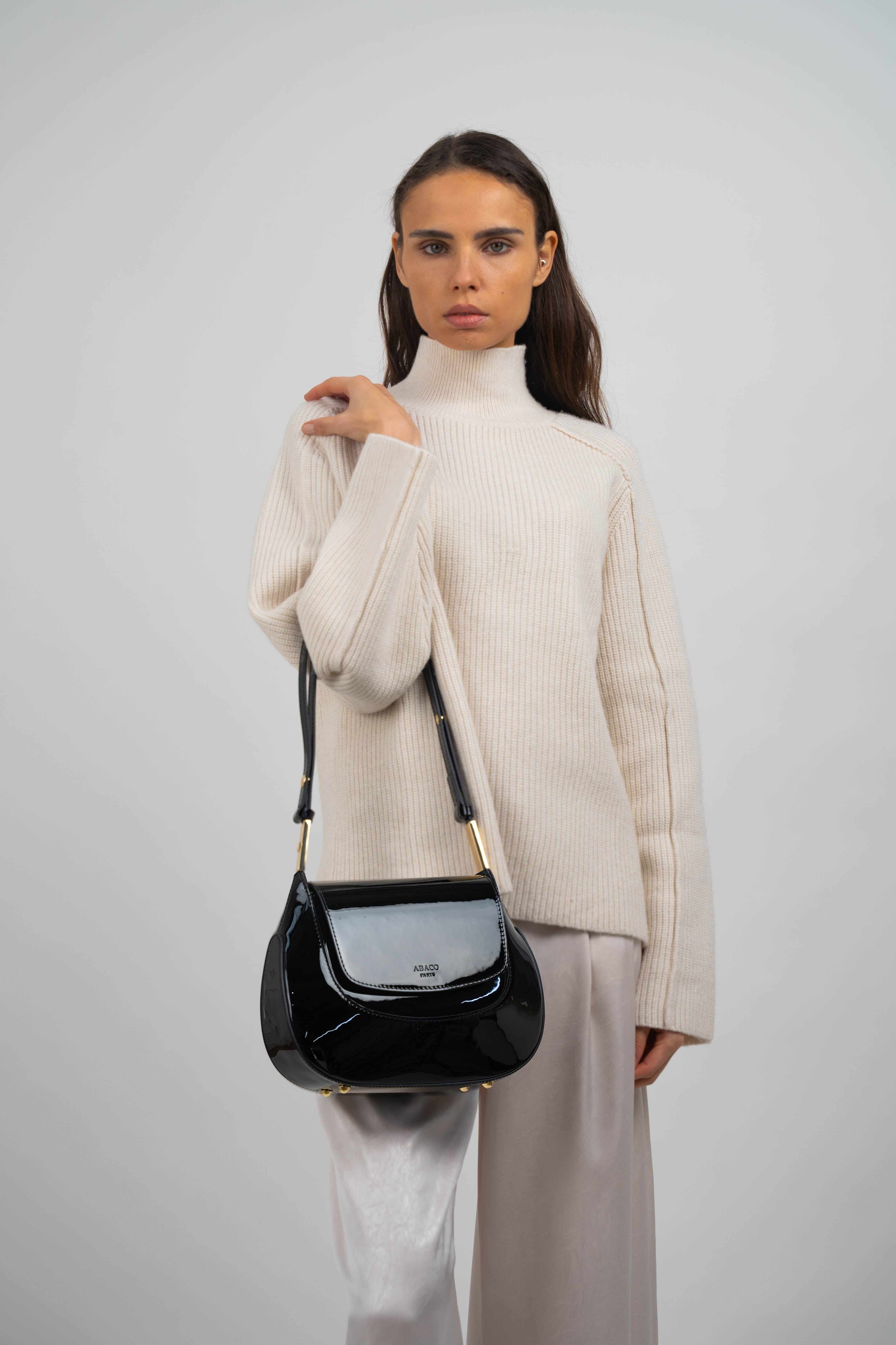 Wayne Shoulder Bag - Black