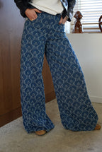 Isaac Extra-Wide Star Jeans