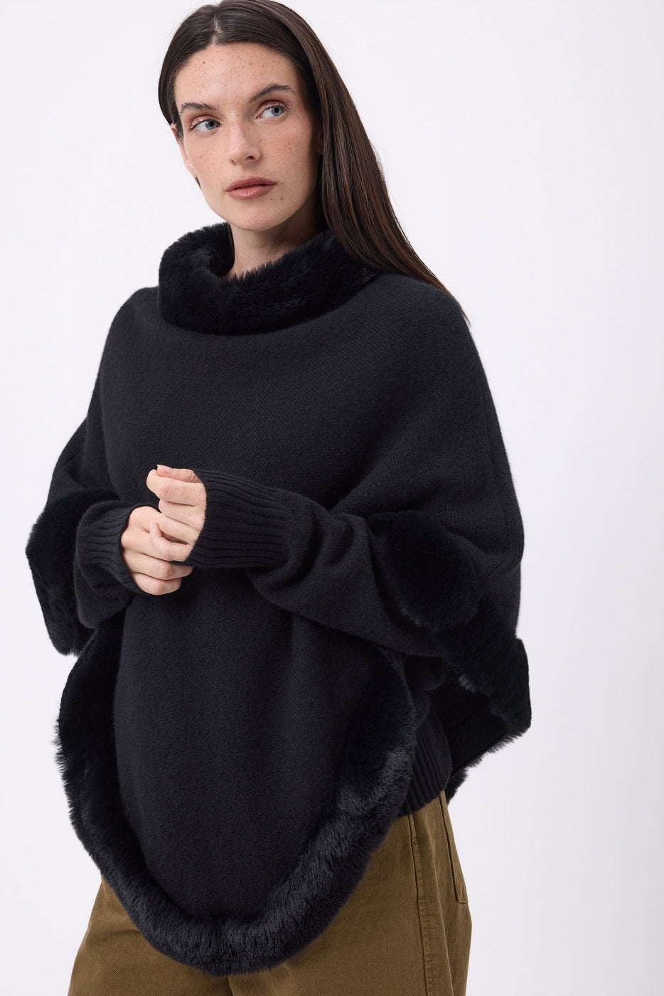 Cape Avec Fourrure Alli - Noir - Femme