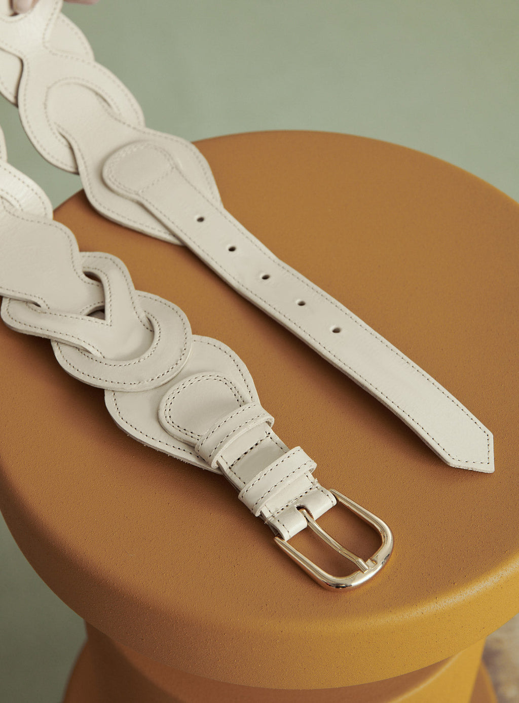 WIDE WHITE ANGEL BELT PETITE MENDIGOTE