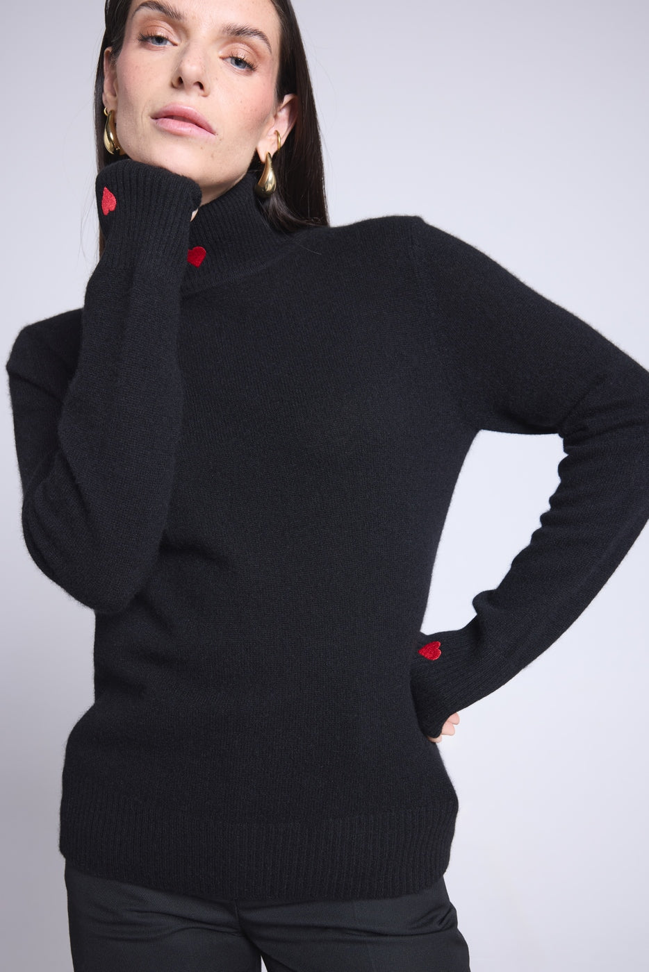 Pull Col Roule Cœur Broderie Anny - Noir Rouge - Femme
