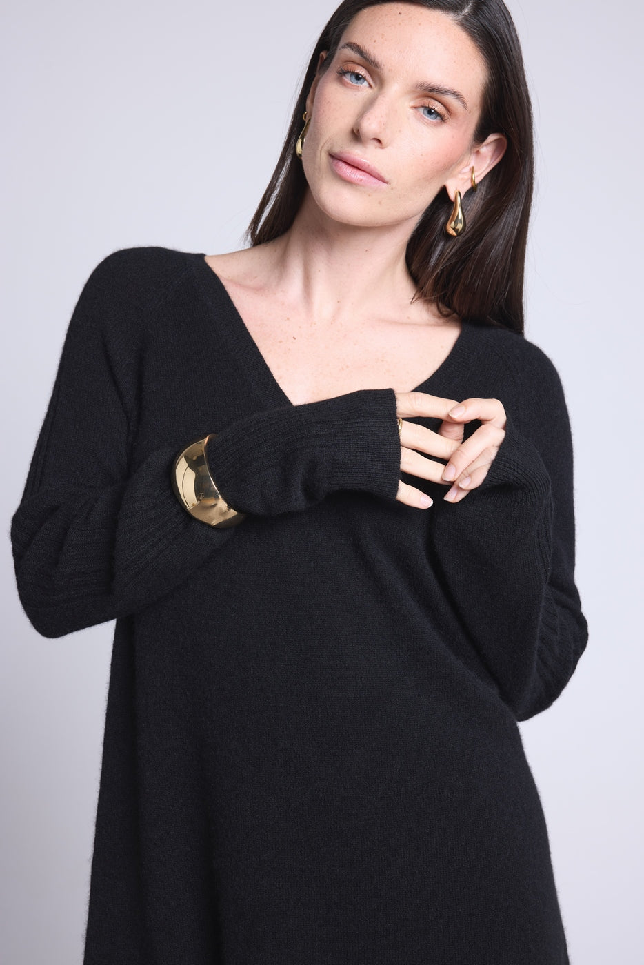 Vestido con cuello en V April - Negro - Mujer