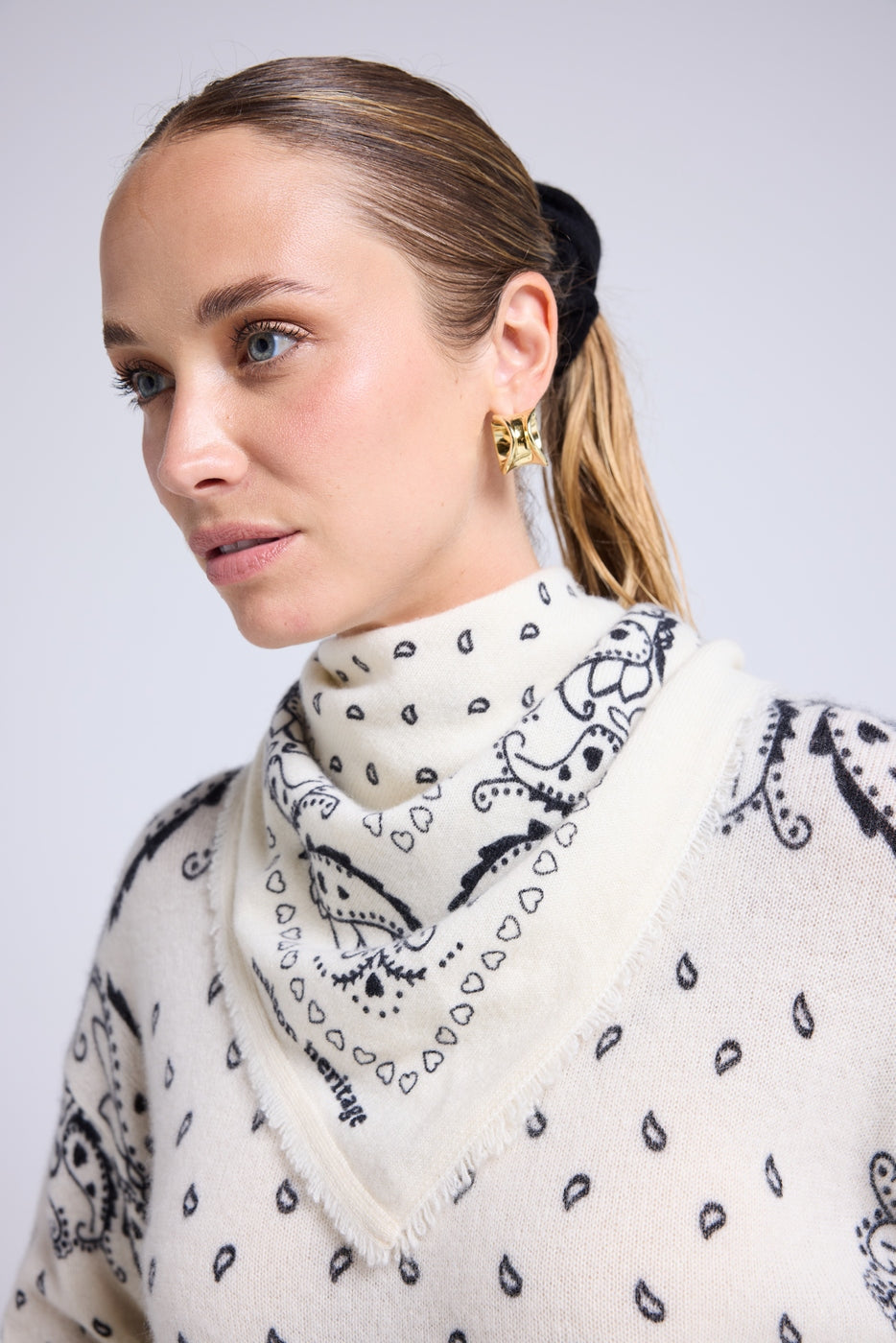 Unisex Bandana Scarf 54*54 Arizona in Cashmere - White Black
