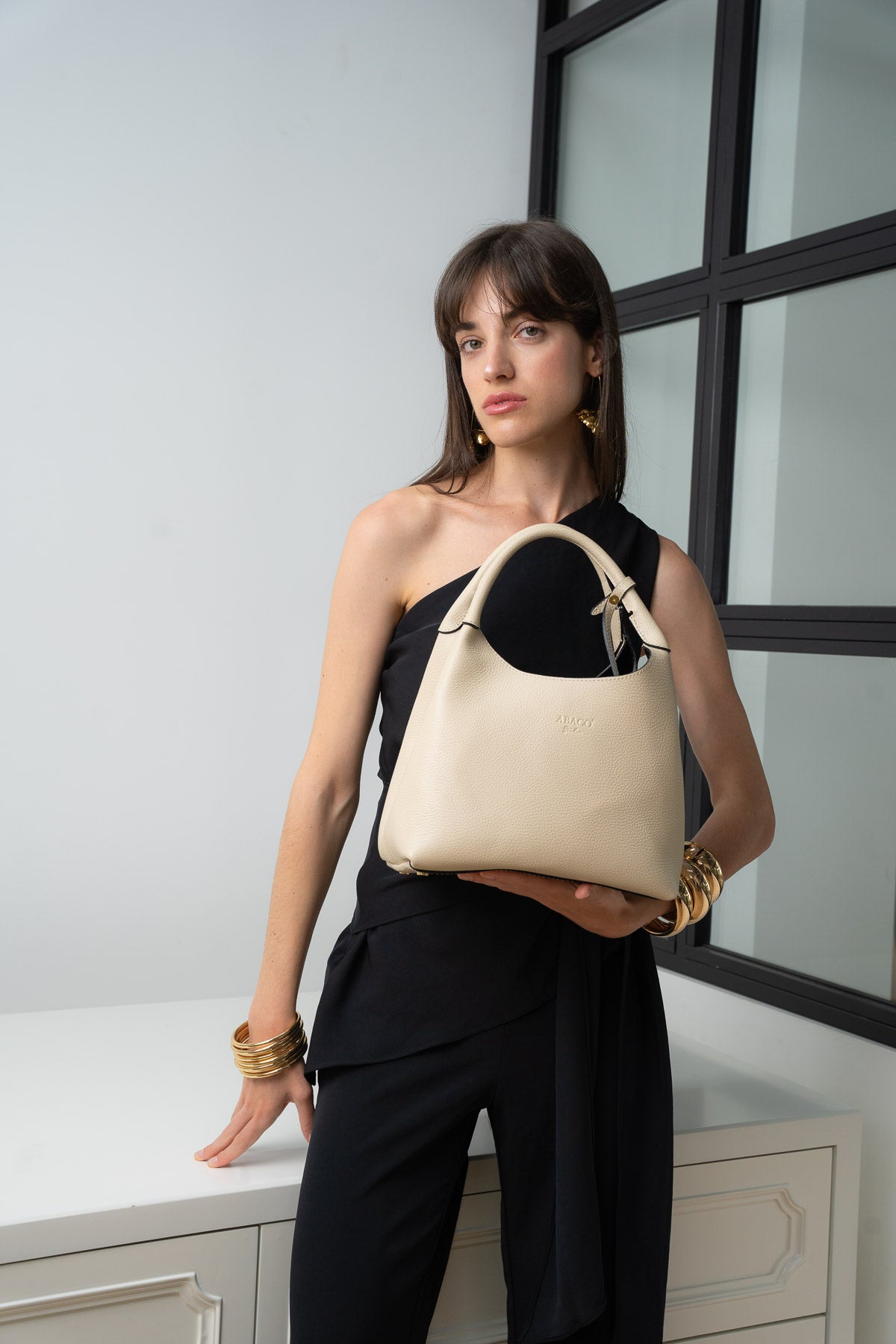 Lola Handbag - Beige